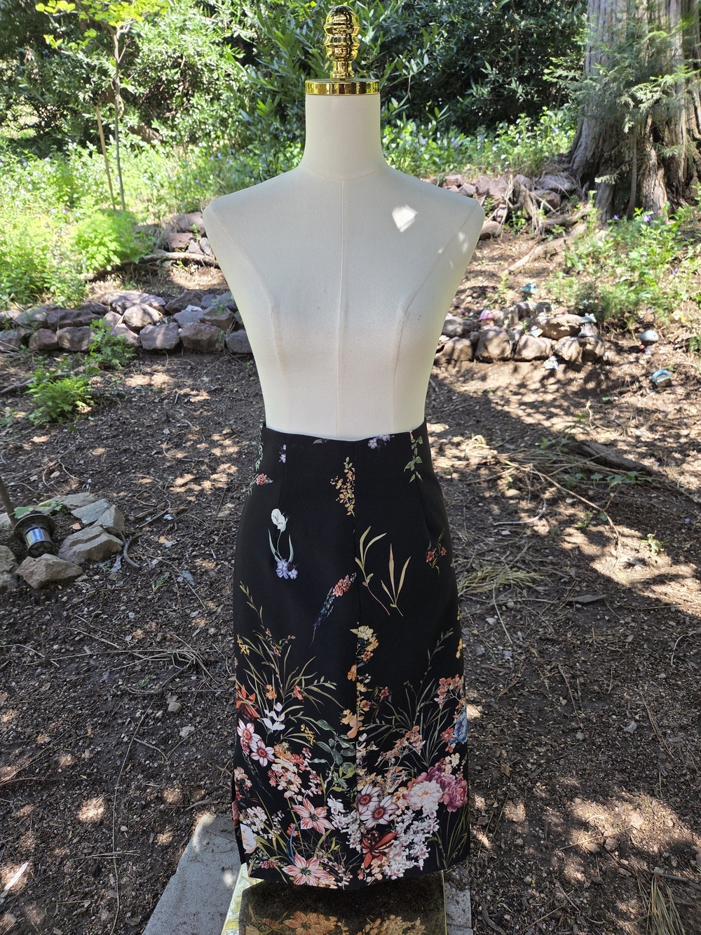 Zara Womens Black Floral Midi Skirt Size Medium